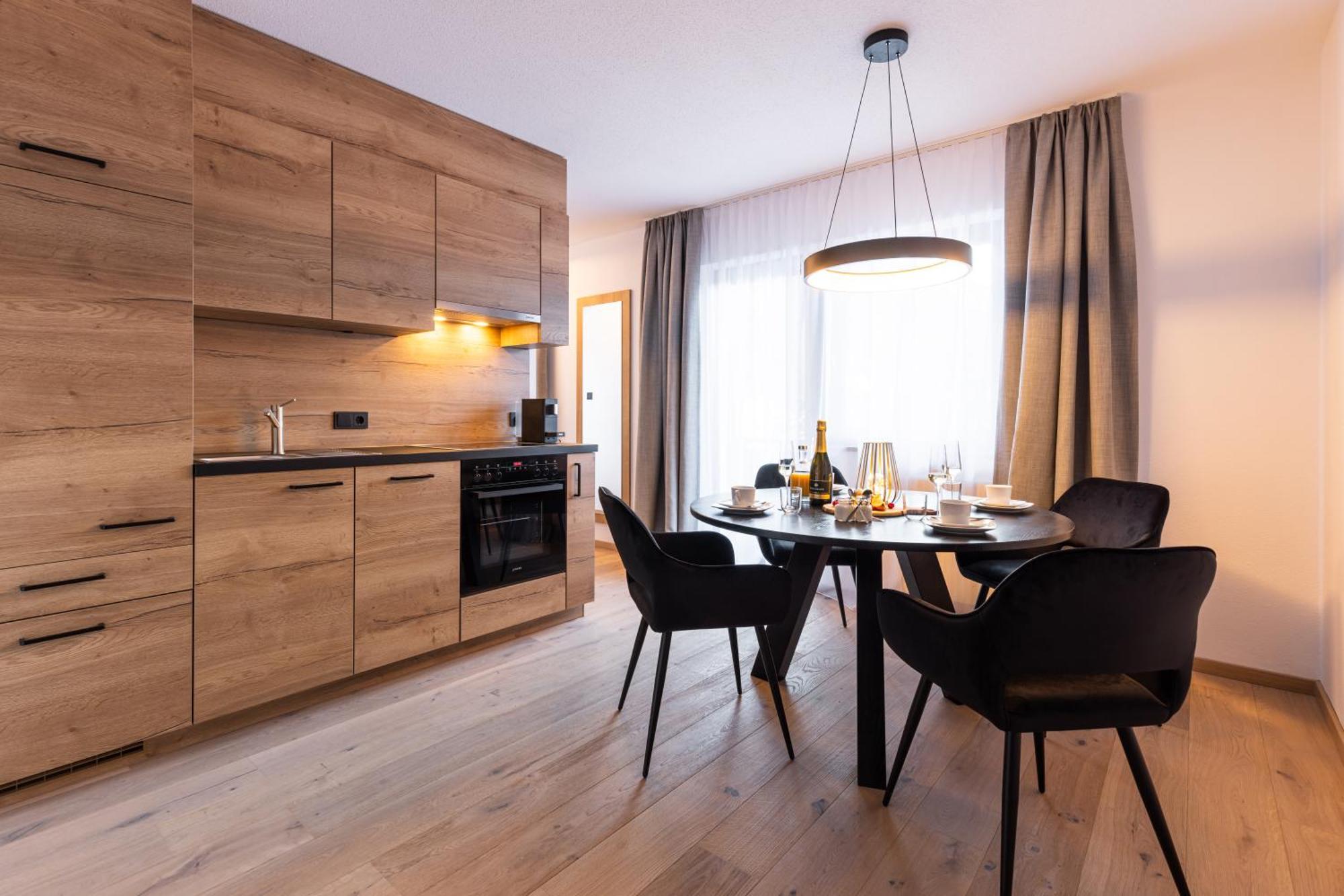 Quality Hosts Arlberg - Afoch Fei - Das Landhaus Σανκτ Αντόν αμ Άλμπεργκ Εξωτερικό φωτογραφία